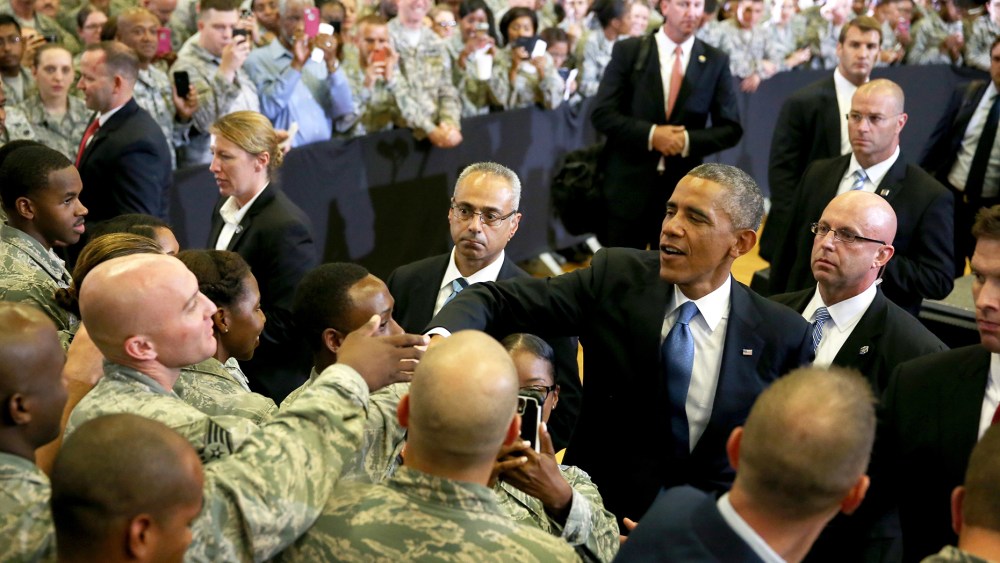 U.S. President Barack Obama greets soldiers during a visit to the U.S. Central Command at the MacDill Air Force Base on Sept. 17, 2014 in Tampa, Fla. (Photo by Joe Raedle/Getty)