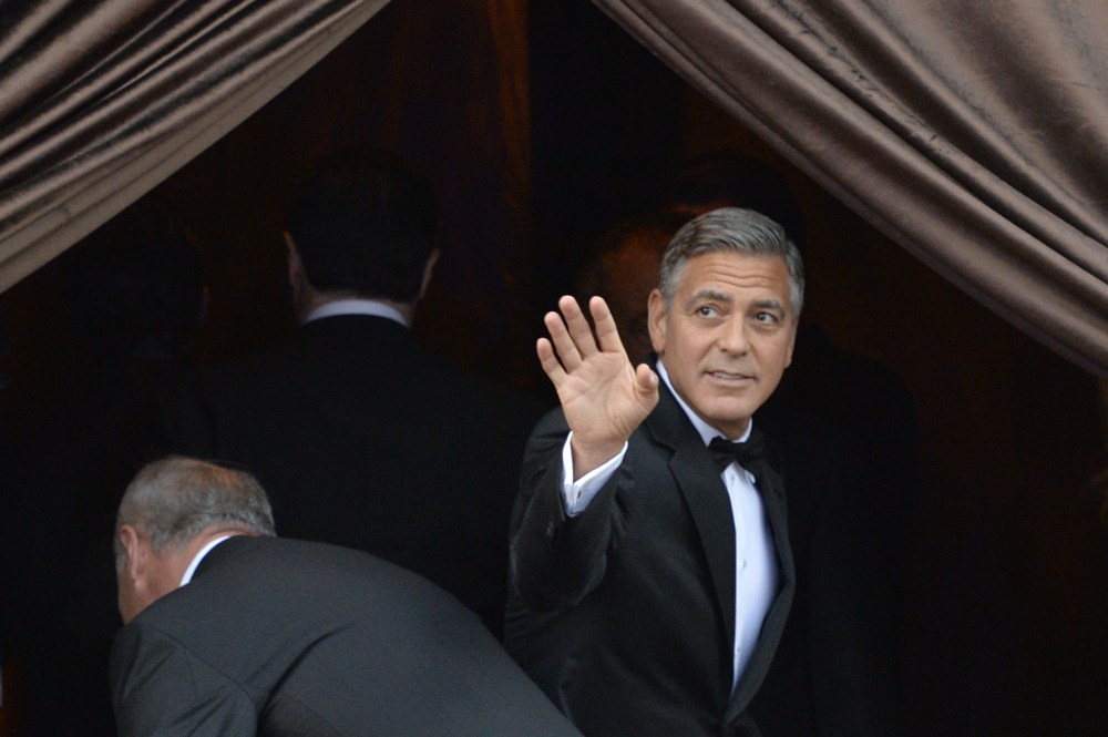 ITALY-US-BRITAIN-PEOPLE-WEDDING-CLOONEY