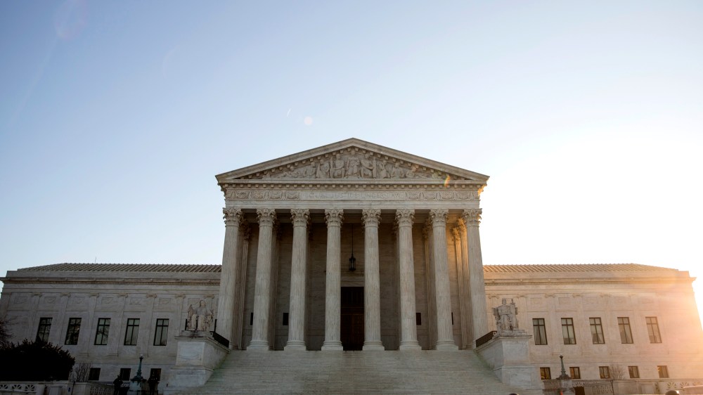 A view of the Supreme Court, Jan. 16, 2015 in Washington, DC. (Photo by Drew Angerer/Getty)