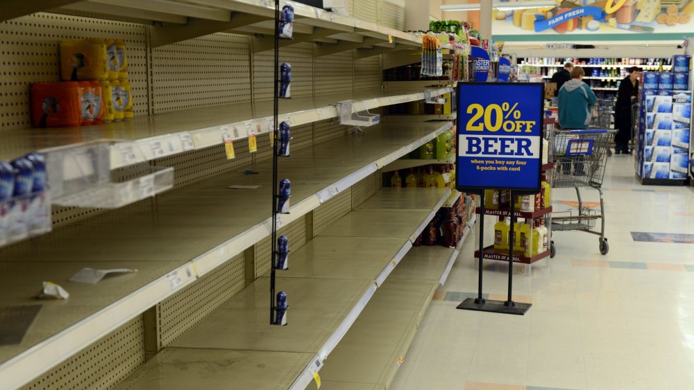 Shelves at Krogers remain empty after running out of water in Kanawha City a neighborhood of Charleston on January 10, 2014  in Charleston, West Virginia.