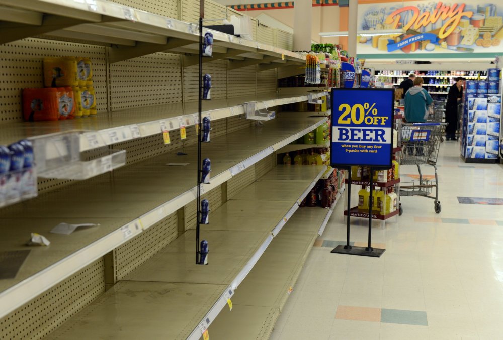 Shelves at Krogers remain empty after running out of water in Kanawha City a neighborhood of Charleston on January 10, 2014  in Charleston, West Virginia.