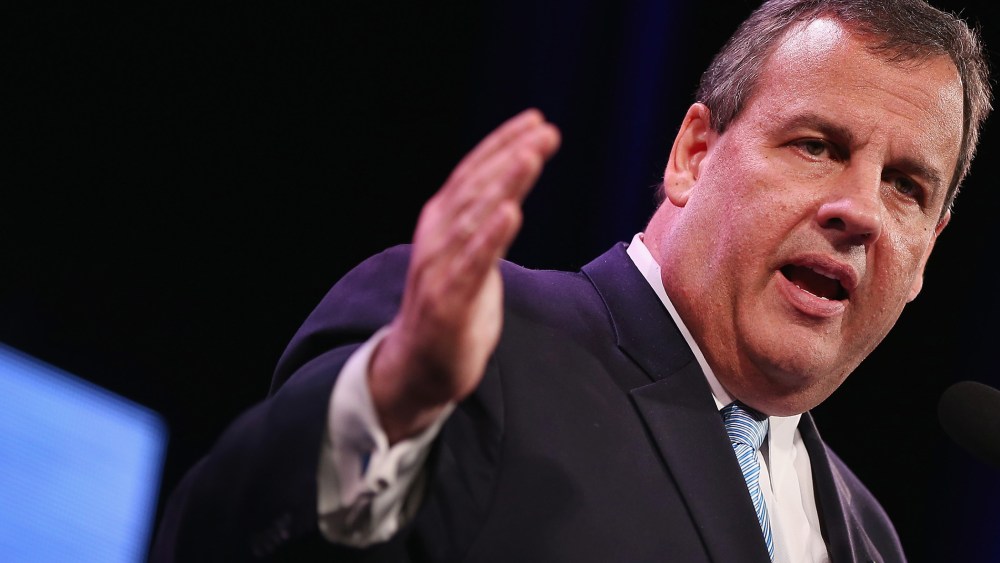 New Jersey Governor Chris Christie speaks to guests at the Iowa Freedom Summit on Jan. 24, 2015 in Des Moines, Iowa. (Photo by Scott Olson/Getty)