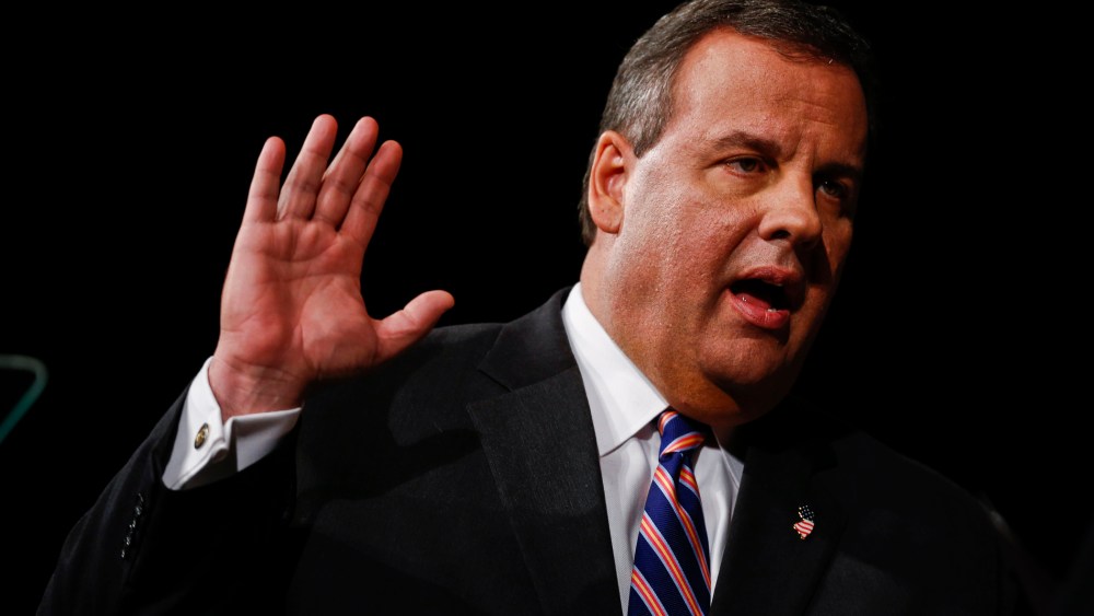 New Jersey Gov. Chris Christie is sworn in by Chief Justice of the New Jersey Supreme Court Stuart Rabner for his second term on January 21, 2014 at the War Memorial in Trenton, New Jersey.