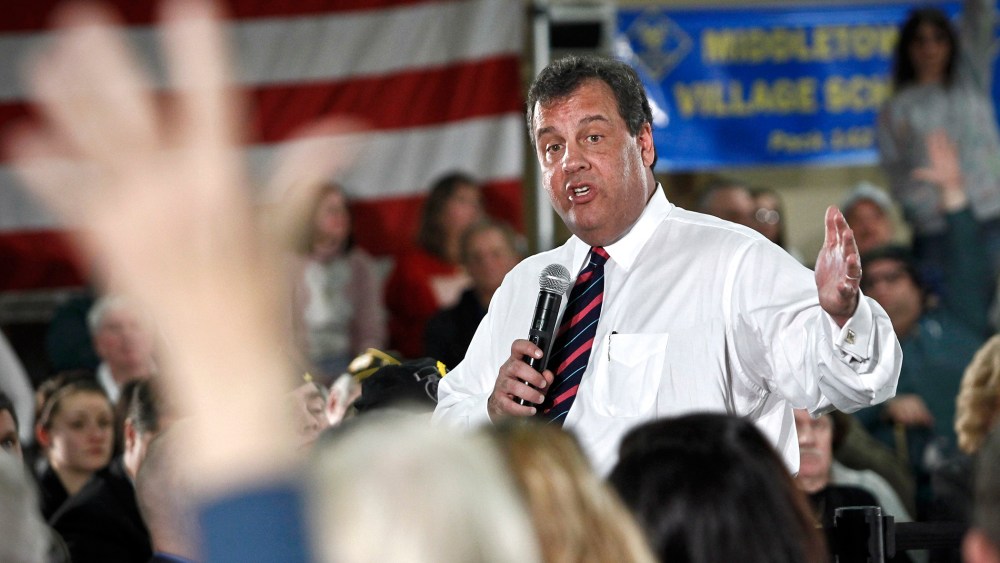 Chris Christie Holds Town Hall Meeting On Jersey Shore