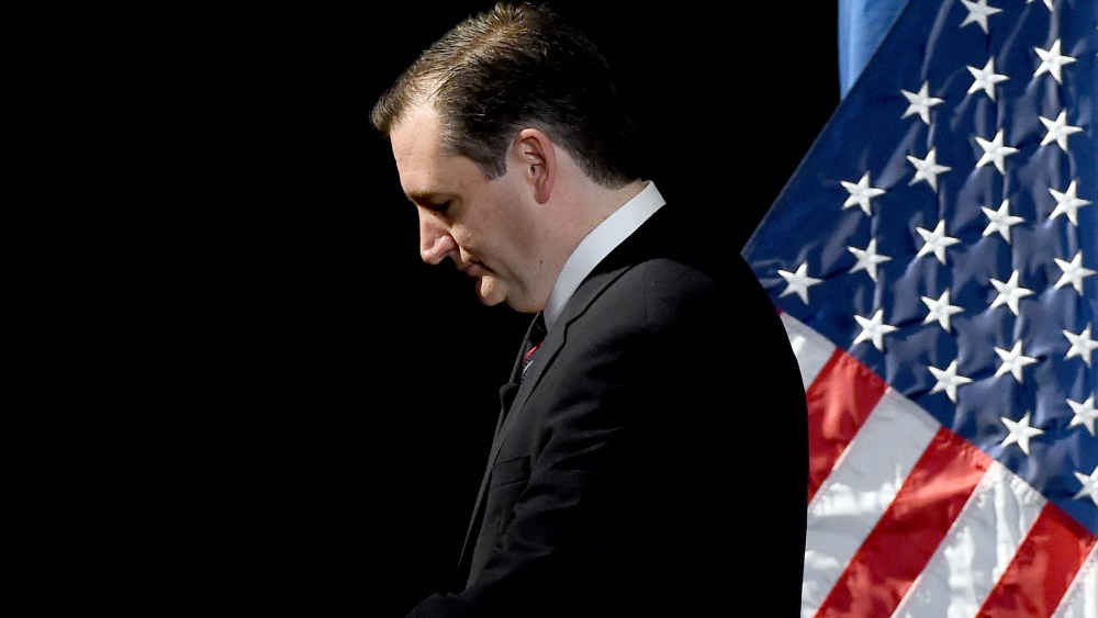 Republican presidential candidate Ted Cruz leaves the stage after speaking during the Republican Jewish Coalition spring leadership meeting at The Venetian Las Vegas on April 25, 2015 in Las Vegas, Nev. (Photo by Ethan Miller/Getty)