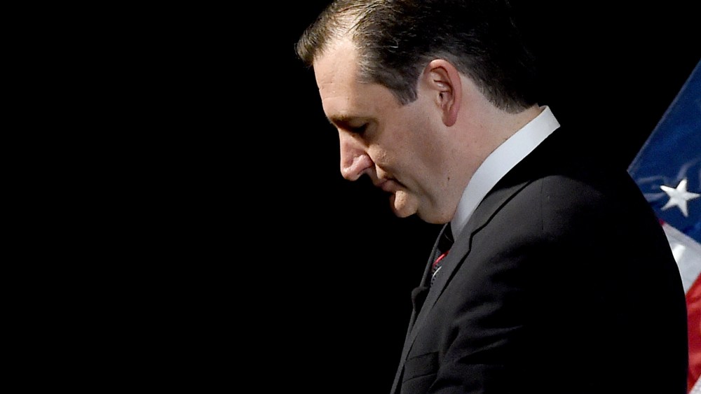 Republican presidential candidate Ted Cruz leaves the stage after speaking during the Republican Jewish Coalition spring leadership meeting at The Venetian Las Vegas on April 25, 2015 in Las Vegas, Nev.