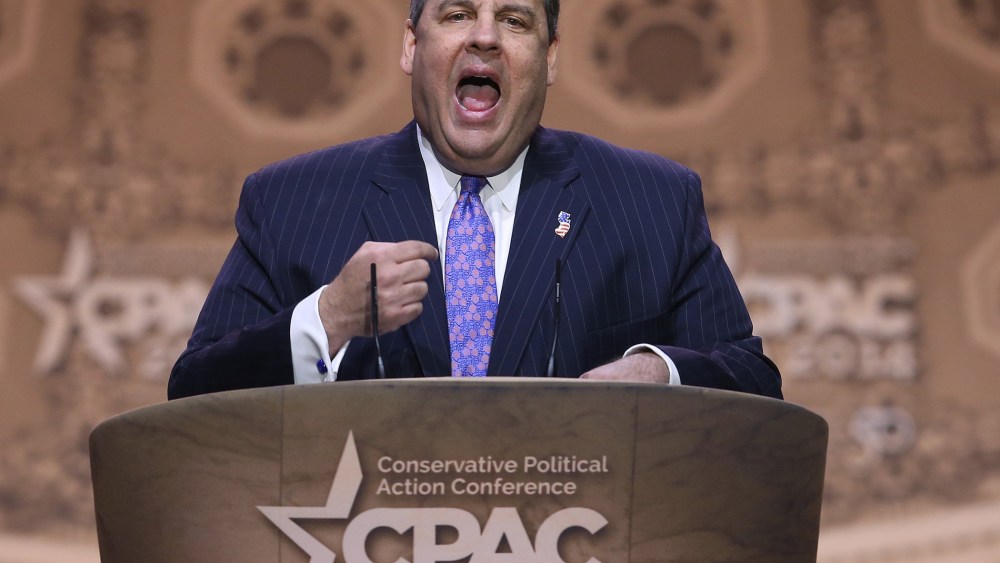 Gov. Chris Christie (R-NJ) speaks at the CPAC Conference, on March 6, 2014 in National Harbor, Maryland.