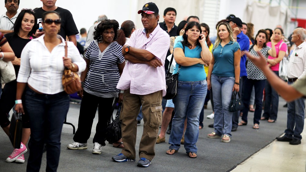 Americans Register For Health Care On Final Day of ACA Enrollment Drive