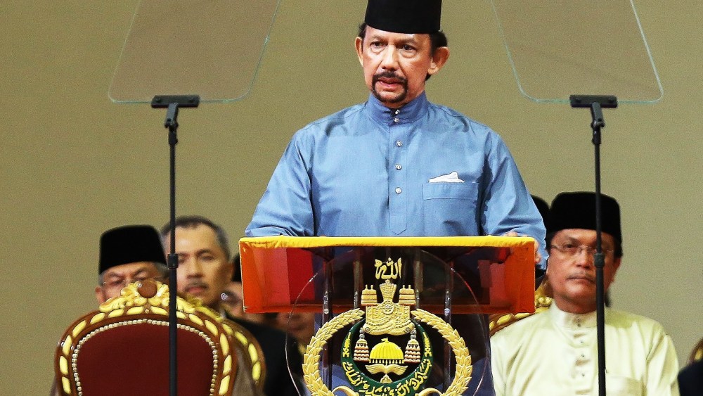 Brunei's Sultan Hassanal Bolkiah delivers a speech during the official ceremony of the implementation of Sharia Law in Bandar Seri Begawan on April 30, 2014.
