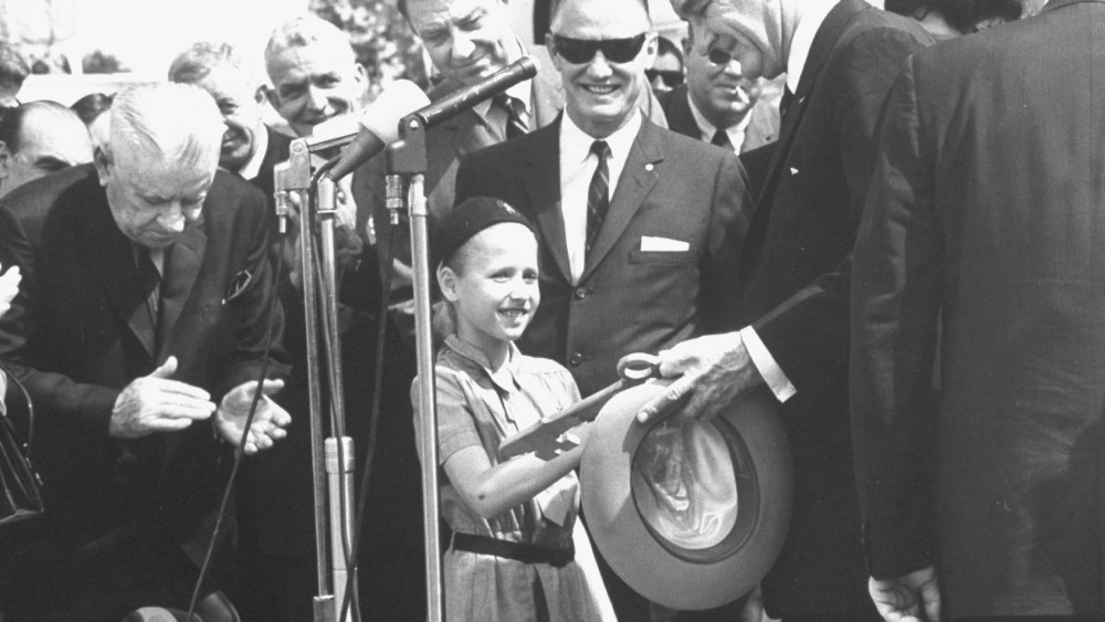 President Lyndon B. Johnson (3R) w. Girl Scout (C) during 6 state poverty tour and w. Gov. Frank C. Clement (R) and Franklin D. Roosevelt (L) on May 1, 1964.