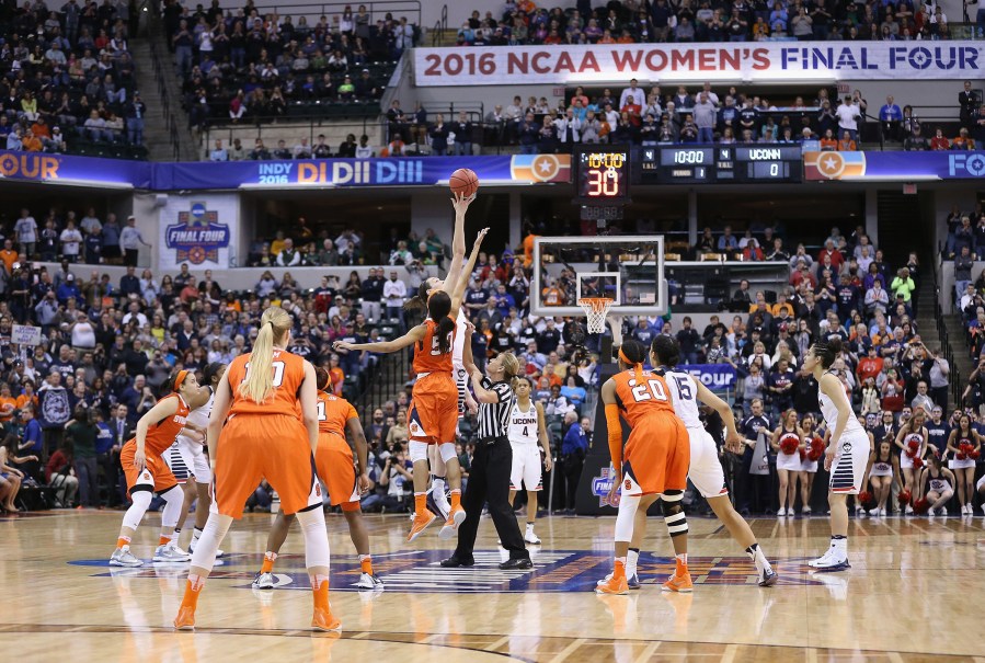 Syracuse v UConn (Photo by Andy Lyons/Getty)