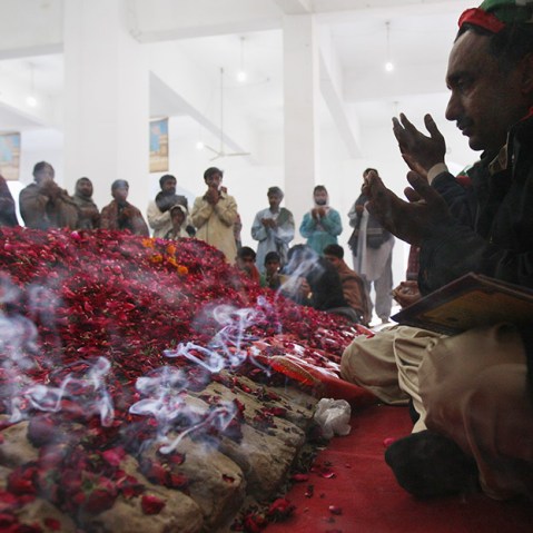 Pakistan Mourns Death Of Benazir Bhutto