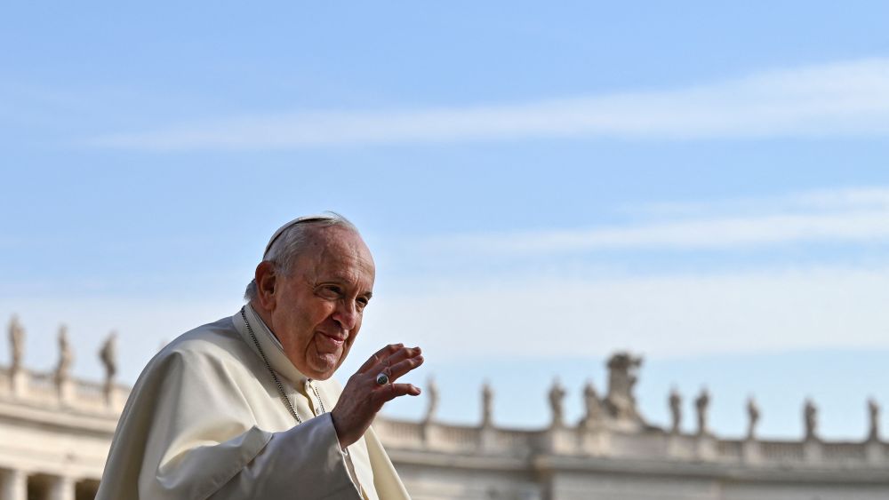 TOPSHOT-VATICAN-RELIGION-POPE-AUDIENCE