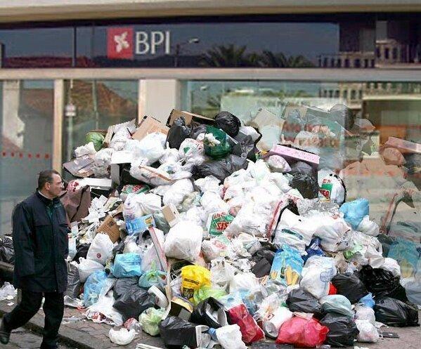 A protest tactic you can take to the bank
