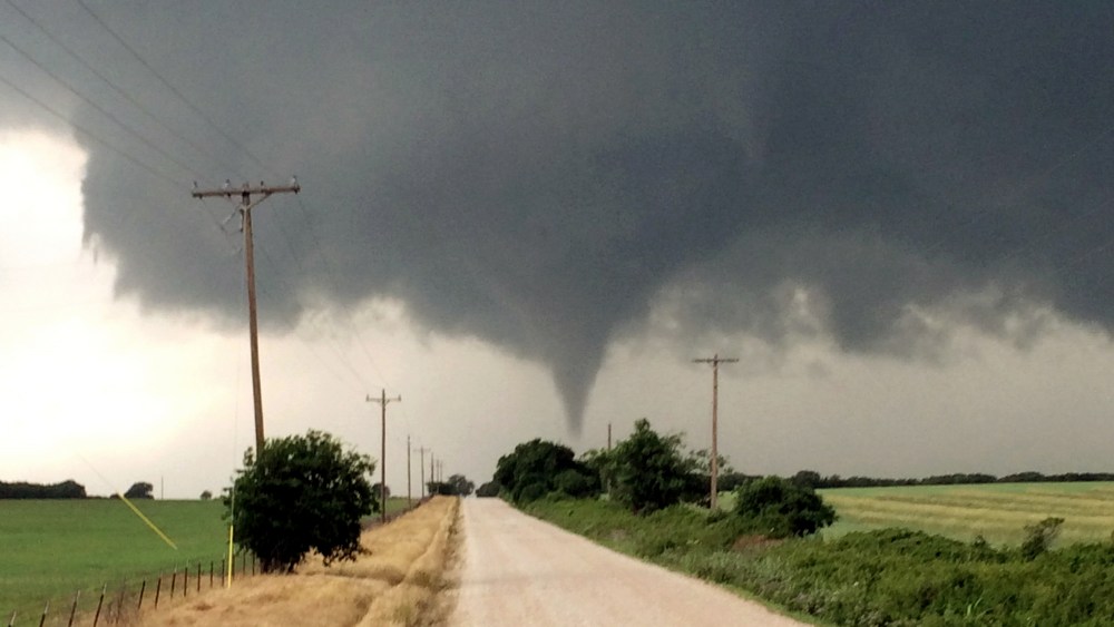 A tornado touches down in Cisco, Texas, May 9, 2015. (Photo by Brian Khoury/AP)