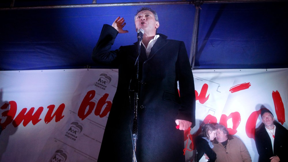 Russian opposition leader Boris Nemtsov gestures during an opposition rally in Moscow in 2011.