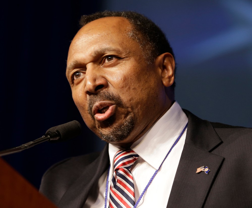 AP Photo/Steve Helber