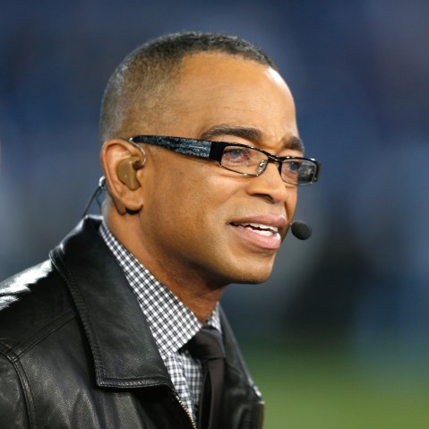 ESPN television host Stuart Scott broadcast from the sidelines on Dec. 17, 2012. (Scott Boehm/AP)