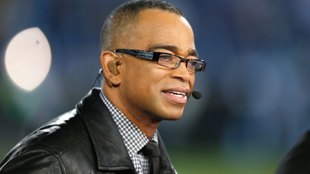 ESPN television host Stuart Scott broadcast from the sidelines on Dec. 17, 2012. (Scott Boehm/AP)
