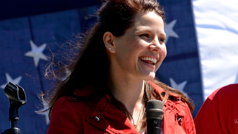 Annette Bosworth announces her candidacy for U.S. Senate at her family's farm in Plankinton, S.D. on July 16, 2013.