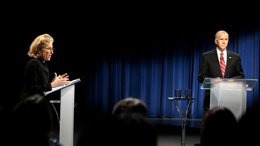 Kay Hagan, Thom Tills