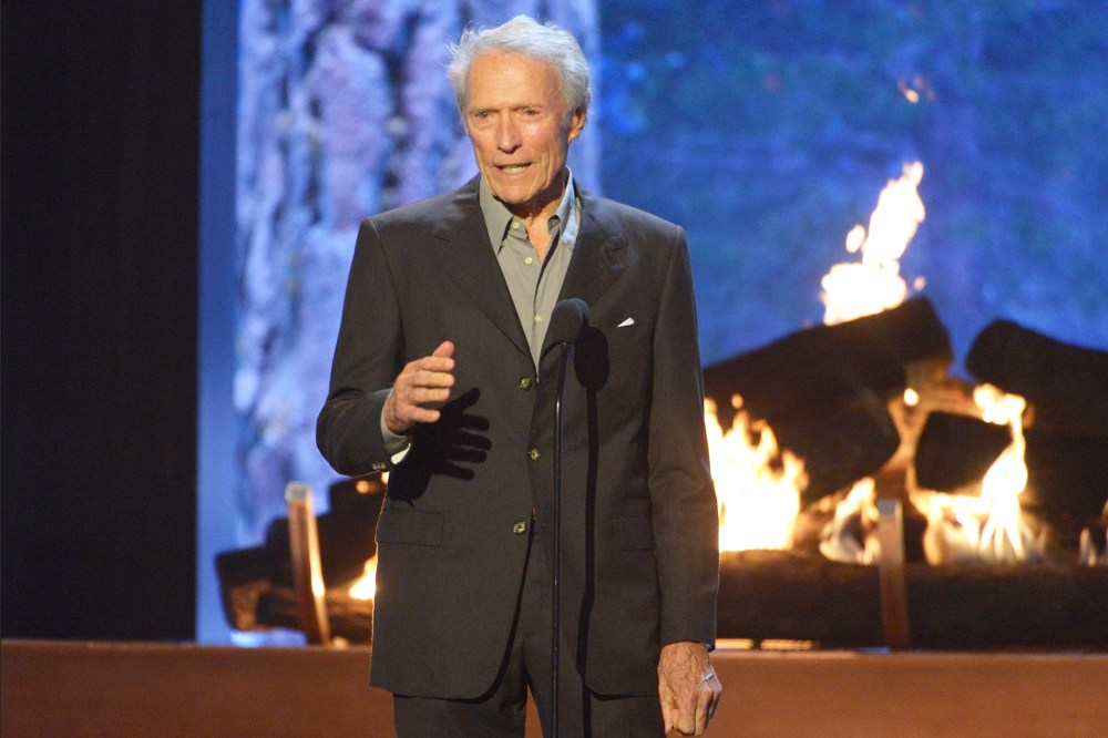 Clint Eastwood speaks at the 2015 Spike TV's Guys Choice Awards at Sony Studios on June 6, 2015, in Culver City, Calif. (Photo by Phil McCarten/Invision/AP)
