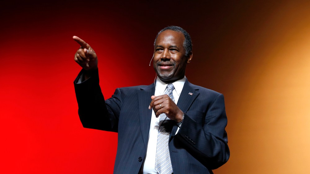 Ben Carson announces his candidacy for president during an official announcement in Detroit, Mich., May 4, 2015. (Photo by Paul Sancya/AP)