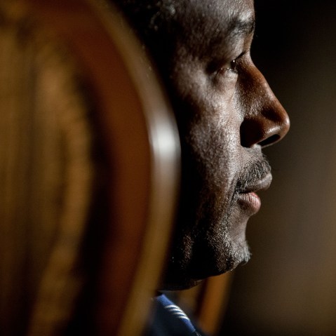 Dr. Ben Carson speaks during an interview with The Associated Press in his home in Upperco, Md., Dec. 23, 2015. (Photo by Andrew Harnik/AP)