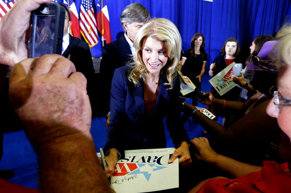 Wendy Davis Announces Gubernatorial Campaign
