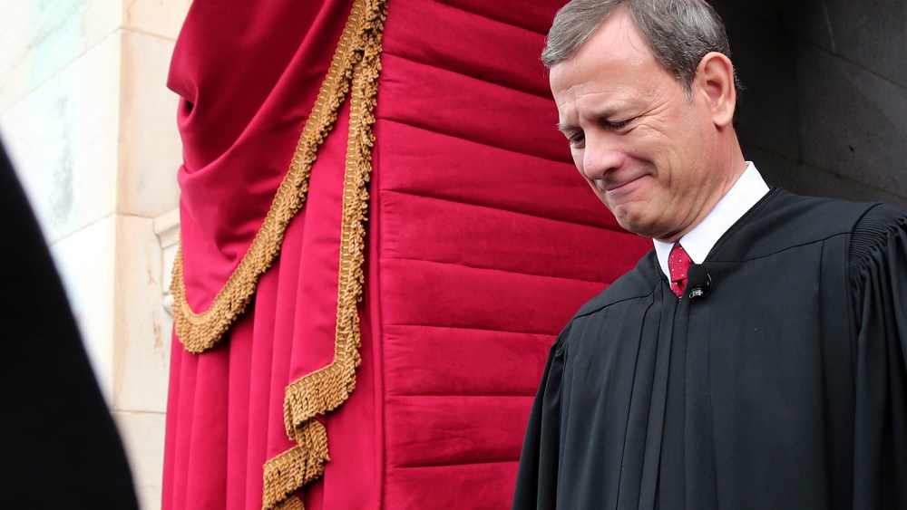 U.S. Supreme Court Chief Justice John Roberts arriving at the West Front of the U.S. Capitol in Washington on Jan. 21, 2013. (Win McNamee/AP)