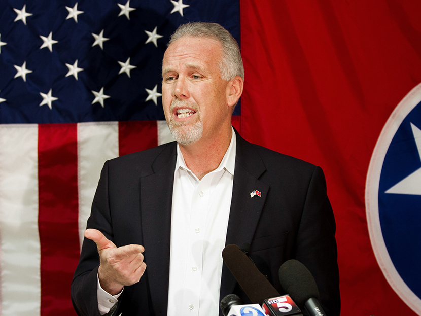 Joe Carr Misspells the Word Senate - Clare Kim - 08/20/2013