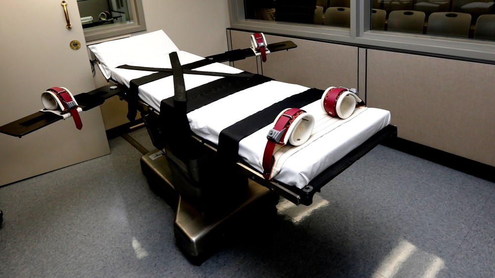 The gurney in the the execution chamber at the Oklahoma State Penitentiary in McAlester, Okla. (Photo by Sue Ogrocki/AP)