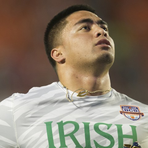 Jan. 7, 2013 - Miami Gardens, Florida, United States of America - January 7, 2013: Notre Dame inside linebacker Manti Te'o (5) prior to the Discover BCS National Championship between the Alabama Crimson Tide and the Notre Dame Fighting Irish at Sun...