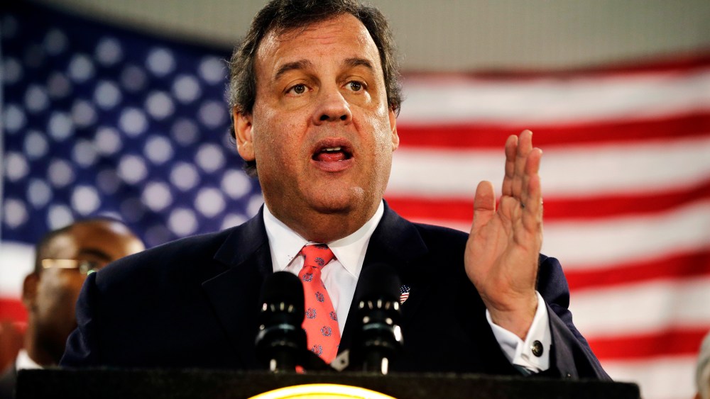 Chris Christie addresses a gathering of home owners in Manahawkin, N.J.,  Jan. 16, 2014.