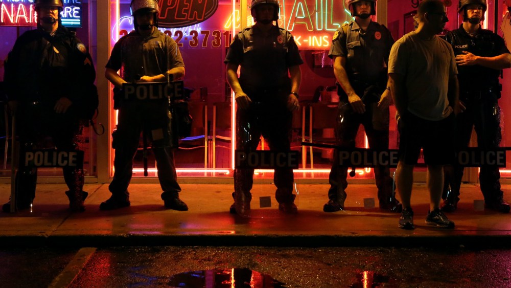 Curfew imminent in Ferguson