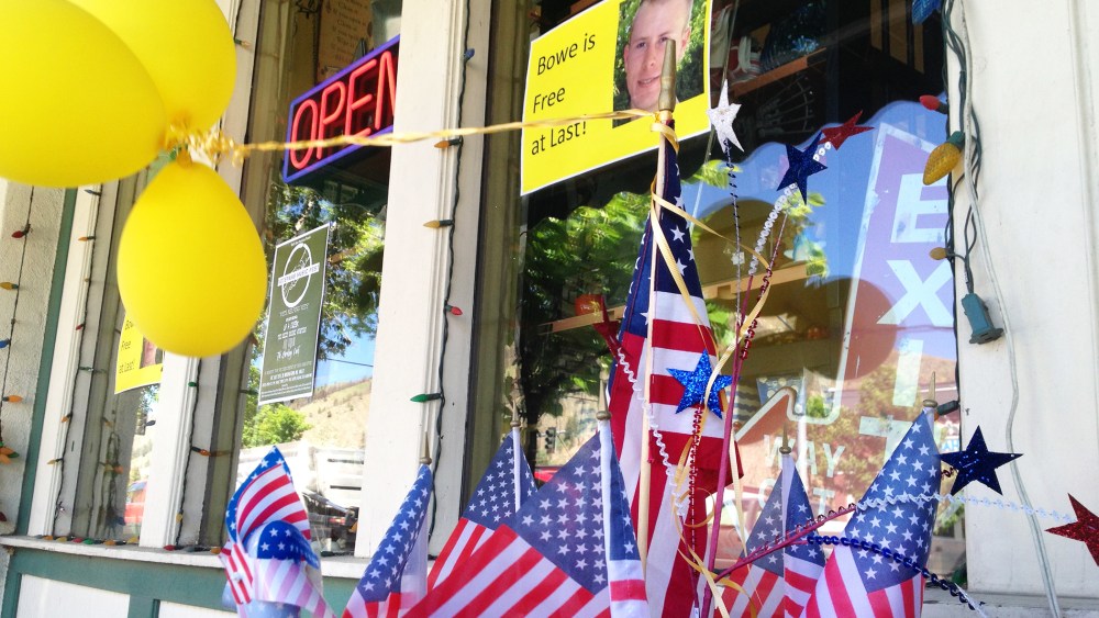 Flags and balloons marking the release from captivity of Sgt. Bowe Bergdahl adorn the sidewalk outside a shop in the soldier's hometown of Hailey, Idaho, June 4, 2014.