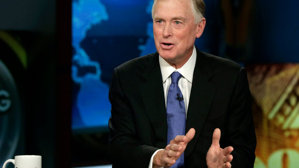 Former Vice President Dan Quayle is interviewed by Maria Bartiromo in New York, July 24, 2014. (Photo by AP)