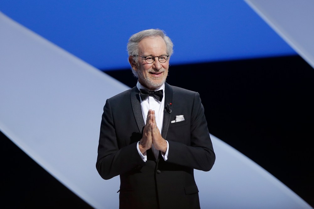 Director and jury president Steven Spielberg gestures to an applauding audience at Cannes, southern France, May 15, 2013. (Photo by Francois Mori/AP)