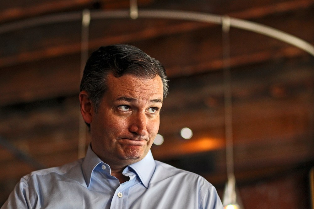 Republican presidential candidate, Sen. Ted Cruz, R-Texas, pauses while speaking at a business round table at Draft Sports Bar & Grill in Concord, N.H., Monday, Aug. 31, 2015. (Photo by Cheryl Senter/AP)