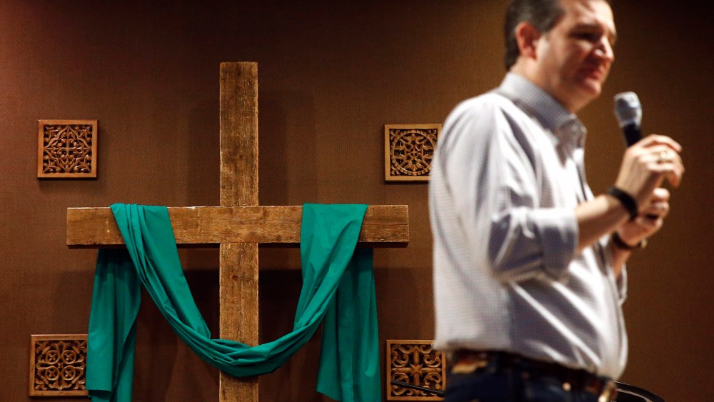 Republican presidential candidate, Sen. Ted Cruz, R-Texas speaks during a town hall at Praise Community Church in Mason City, Iowa, Jan. 8, 2016. (Photo by Patrick Semansky/AP)
