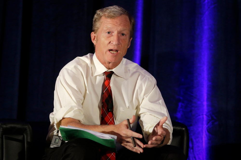 Billionaire Tom Steyer discusses climate change at a symposium in Sacramento, Calif., Aug. 20, 2015. (Photo by Rich Pedroncelli/AP)