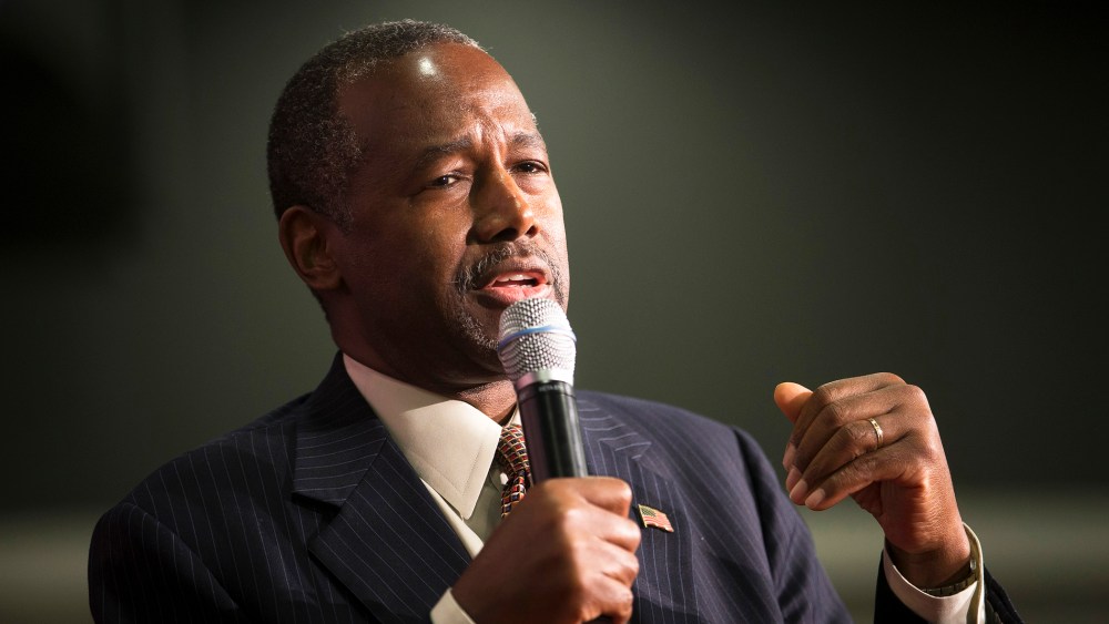 Republican presidential candidate Ben Carson speaks during a campaign rally at the Sharonville Convention Center, Sept. 22, 2015, in Cincinnati, Ohio. (Photo by John Minchillo/AP)