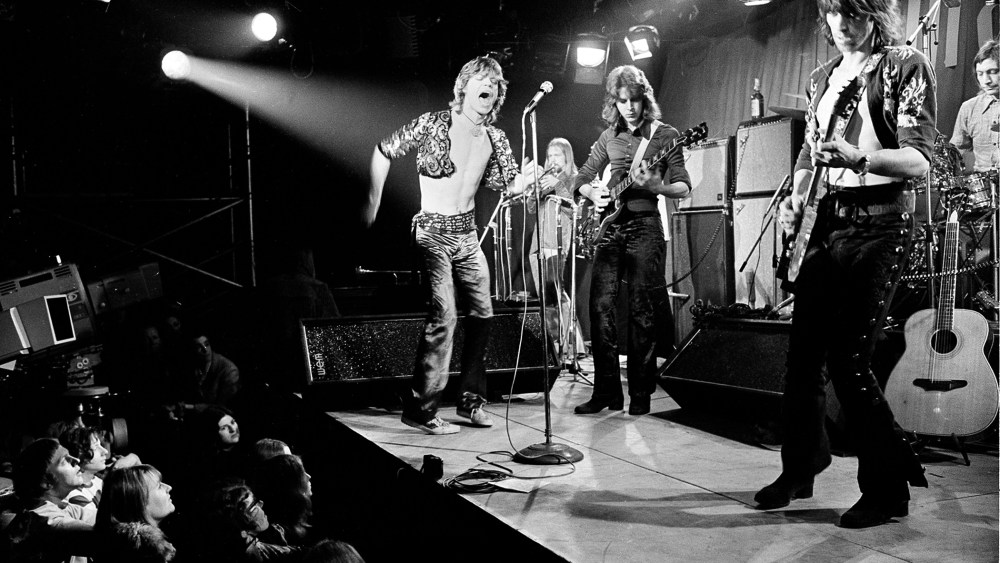 British rock and roll band The Rolling Stones during their farewell performance at London's Marquee Club, in London on March 26, 1971. (Photo by J. Maum/AP)