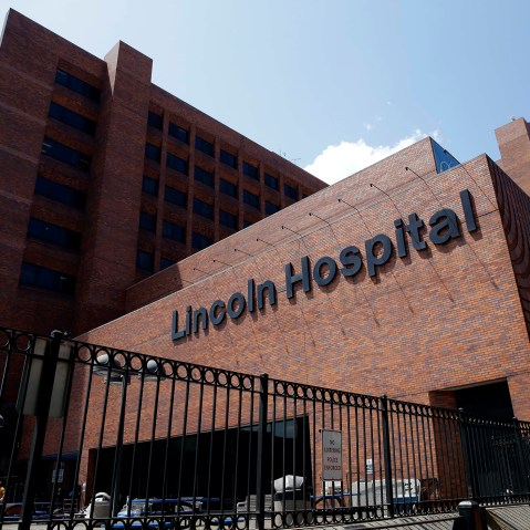 Lincoln Hospital, where a case of Legionnaires' Disease , was treated, is seen in the Bronx borough of New York, on Aug. 4, 2015. (Photo by Seth Wenig/AP)