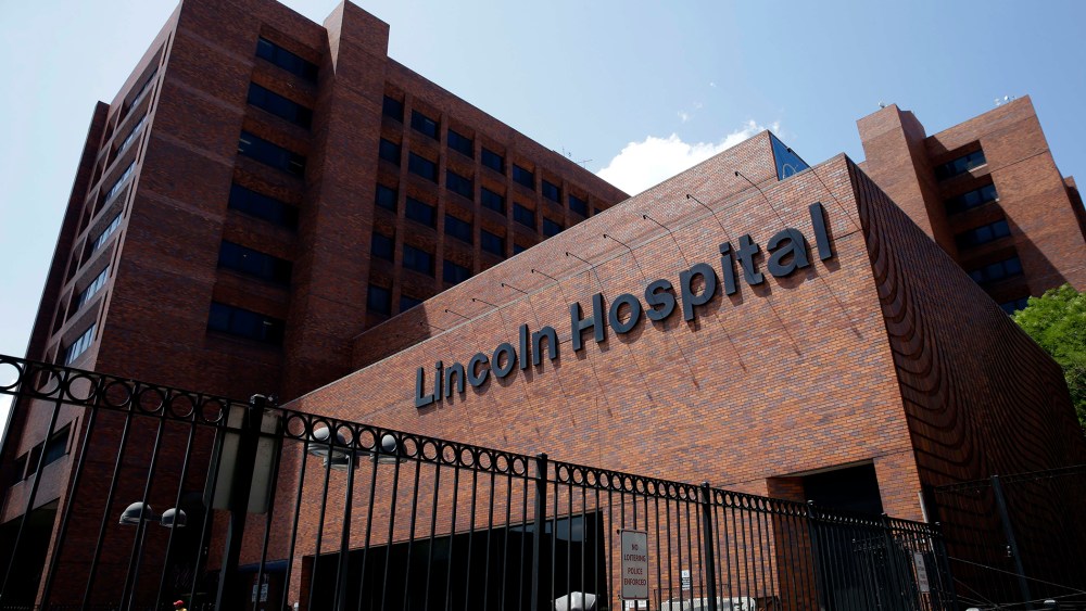 Lincoln Hospital, where a case of Legionnaires' Disease , was treated, is seen in the Bronx borough of New York, on Aug. 4, 2015. (Photo by Seth Wenig/AP)