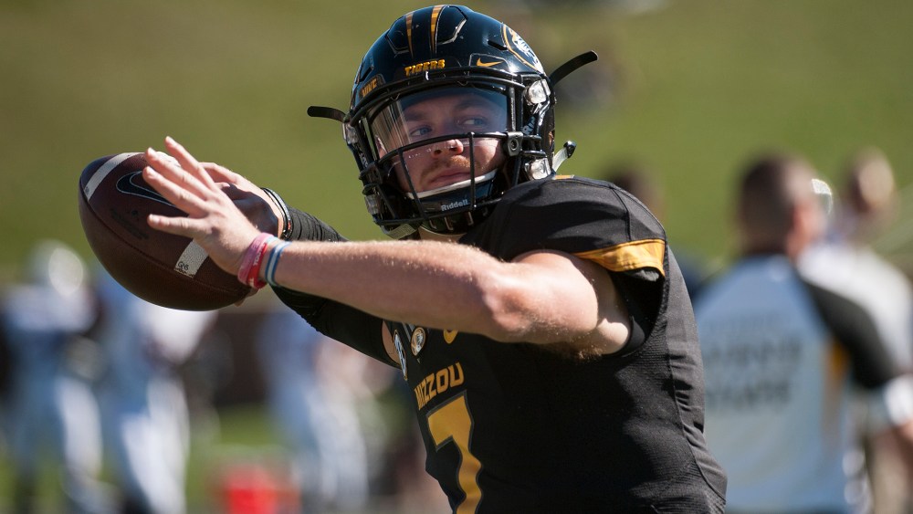 Missouri quarterback Maty Mauk warms up before the start of an NCAA college football game against Connecticut, Sept. 19, 2015, in Columbia, Mo. (Photo by L.G. Patterson/AP)