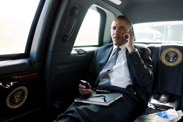 President Obama calls Aurora Mayor Steve Hogan