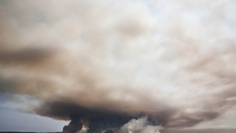Butte Fire from afar on Sept. 10 at noon, in Amador County, California. (Photo by Shannon Prieto/YubaNet.com)