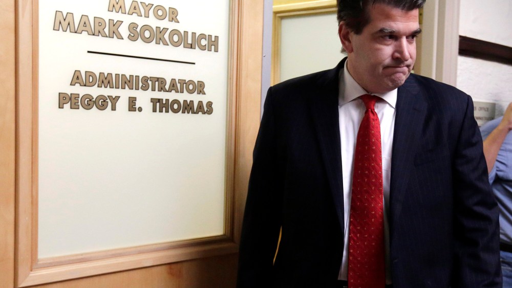 Fort Lee Mayor Mark Sokolich arrives for a news conference at Fort Lee, N.J., City Hall, on Jan. 9, 2014.
