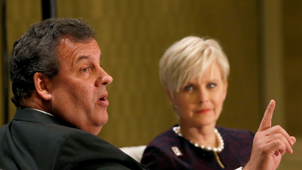New Jersey Gov. Chris Christie talks at a forum in Phoenix on Friday, Nov. 22, 2013.
